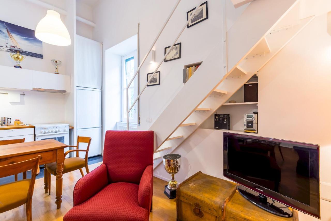 Apartamento Grifeo - Quiet And Relaxing Flat On Panoramic Route Nápoles Exterior foto